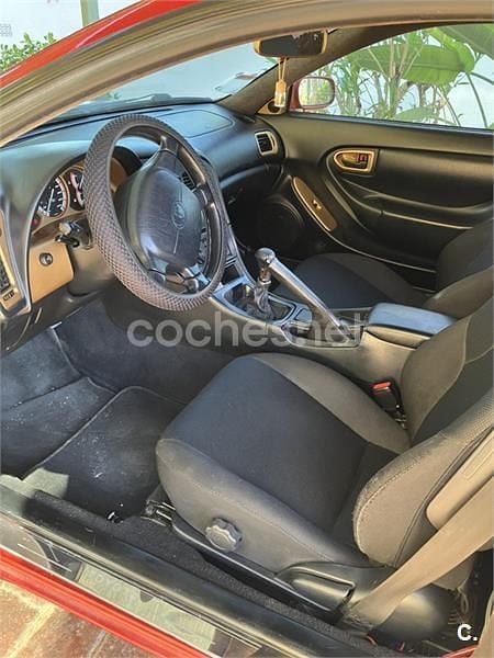 Usado Toyota Celica 115 CV (84 kW) 1998 Rojo Coupe