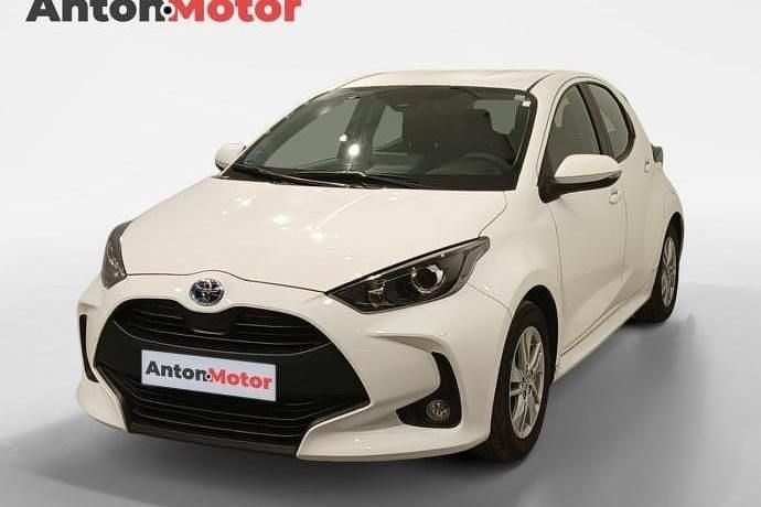 Usado 2022 Toyota Yaris Hybrid Business Edition | 17.900 € (Buen precio) - Imagen 1/4