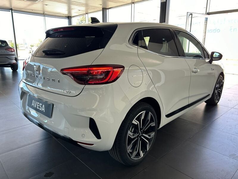 Usado Mitsubishi Colt 145 CV (106 kW) 2024 Blanco Berlina