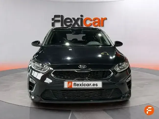 Usado Kia Ceed 120 CV (88 kW) 2021 Azul Utilitario