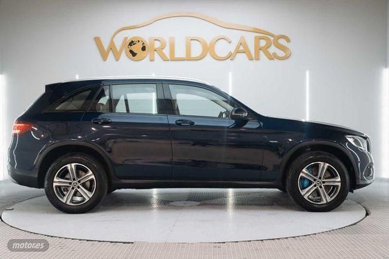 Usado Mercedes GLC350 320 CV (235 kW) 2017 Azul SUV