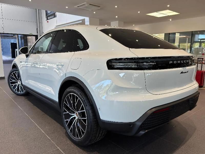 Ny Porsche Macan 300 kW (408 HK) 2025 Vit SUV
