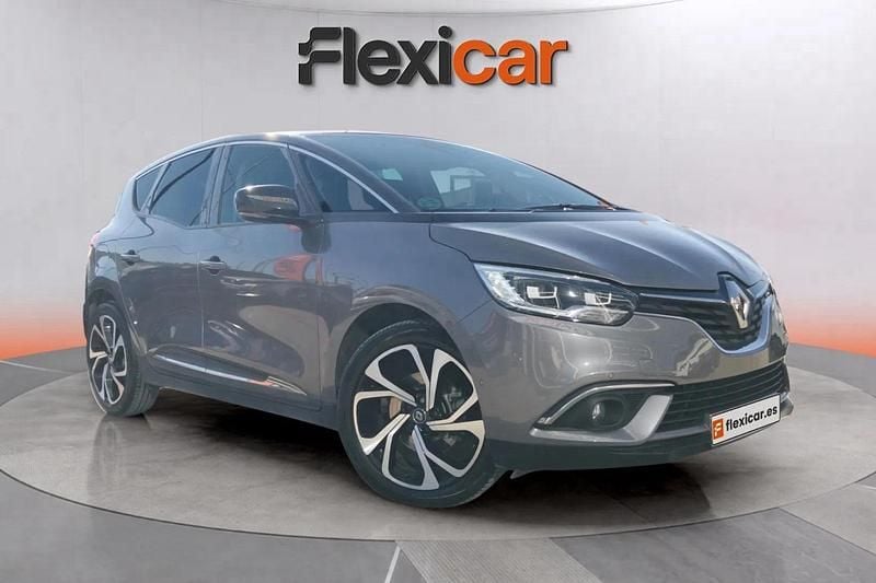 Usado Renault Scénic III Zen 110 CV (80 kW) 2016 Beige Monovolumen