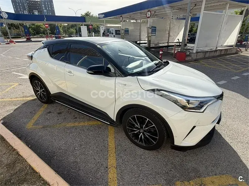Usado Toyota C-HR Advance 122 CV (89 kW) 2018 Blanco SUV