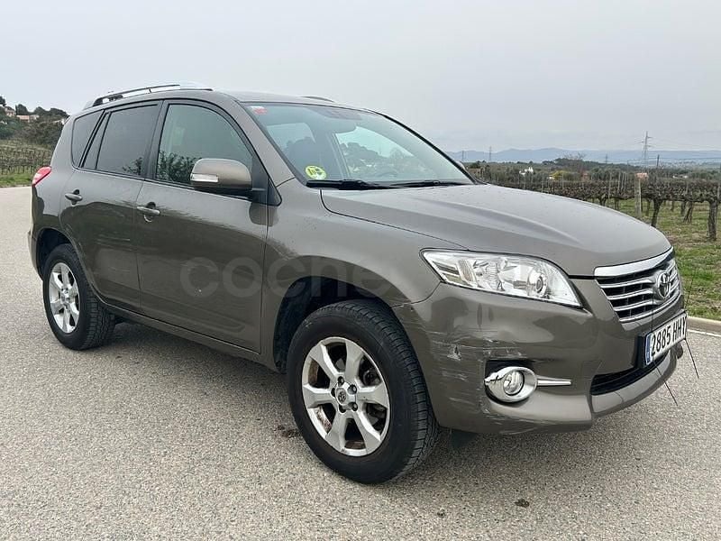 Usado Toyota RAV4 Active 150 CV (110 kW) 2012 Marrón SUV