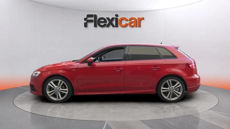 Usado Audi A3 S-Line 116 CV (85 kW) 2019 Rojo Berlina