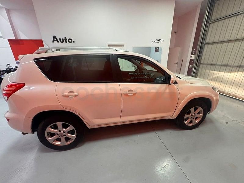 Usado Toyota RAV4 Executive 150 CV (110 kW) 2012 Blanco SUV