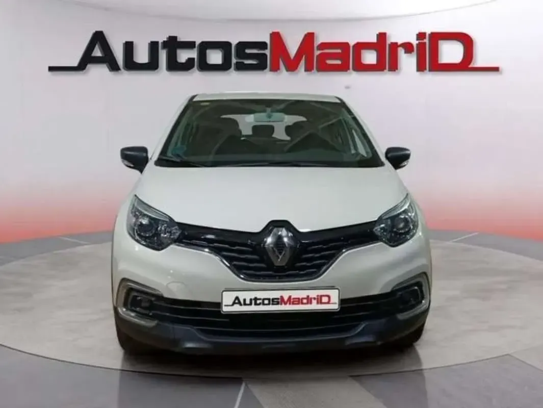 Usado Renault Captur Life 91 CV (66 kW) 2018 Beige SUV