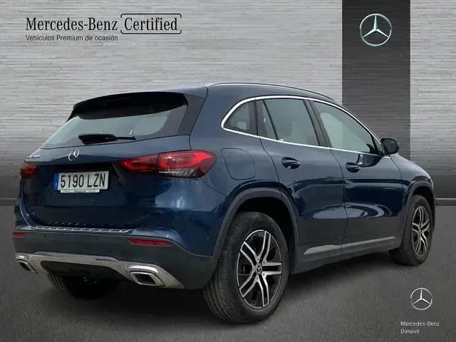 Usado Mercedes GLA250 Progressive 218 CV (160 kW) 2023 Azul denim SUV