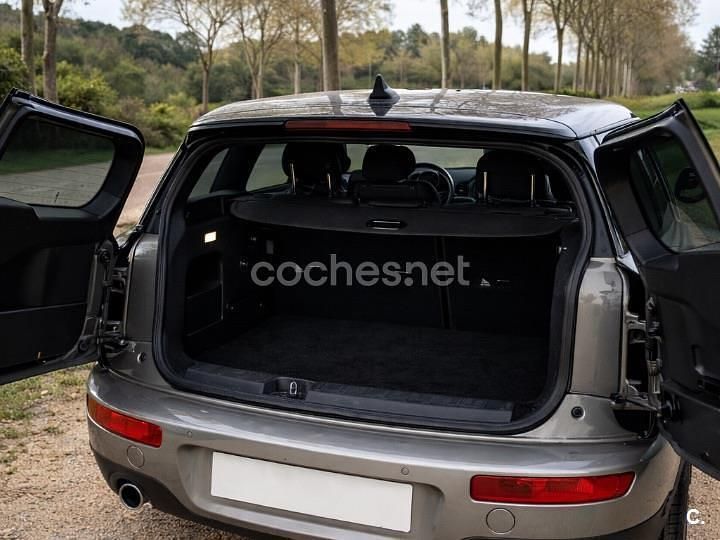 Usado Mini Cooper D Clubman 150 CV (110 kW) 2016 Gris / plata Familiar
