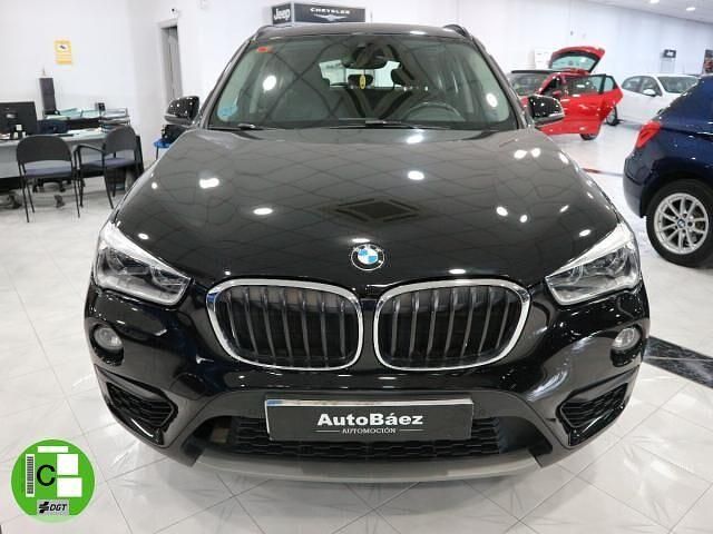 Usado BMW X1 150 CV (110 kW) 2019 Negro SUV