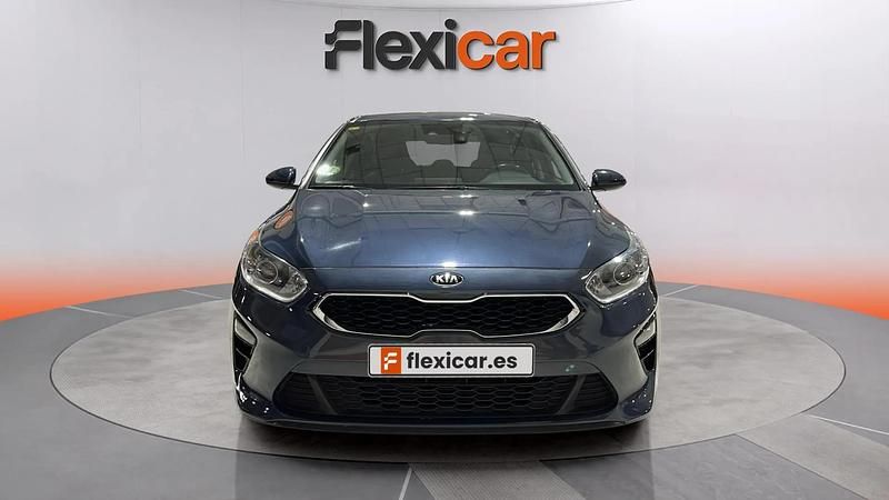 Usado Kia Ceed 140 CV (102 kW) 2020 Azul Utilitario