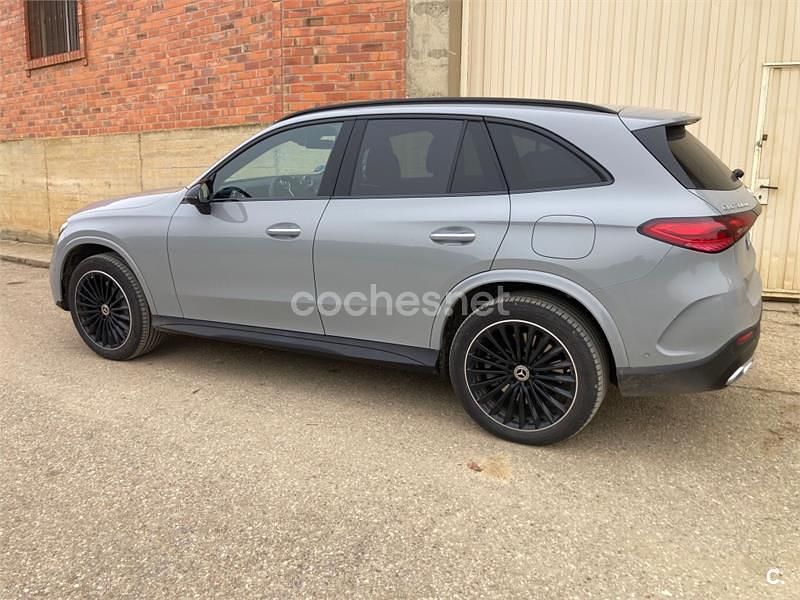Gris / plata Usado 2025 Mercedes GLC300e SUV | 65.000 € (Precio justo) - Imagen 1/4