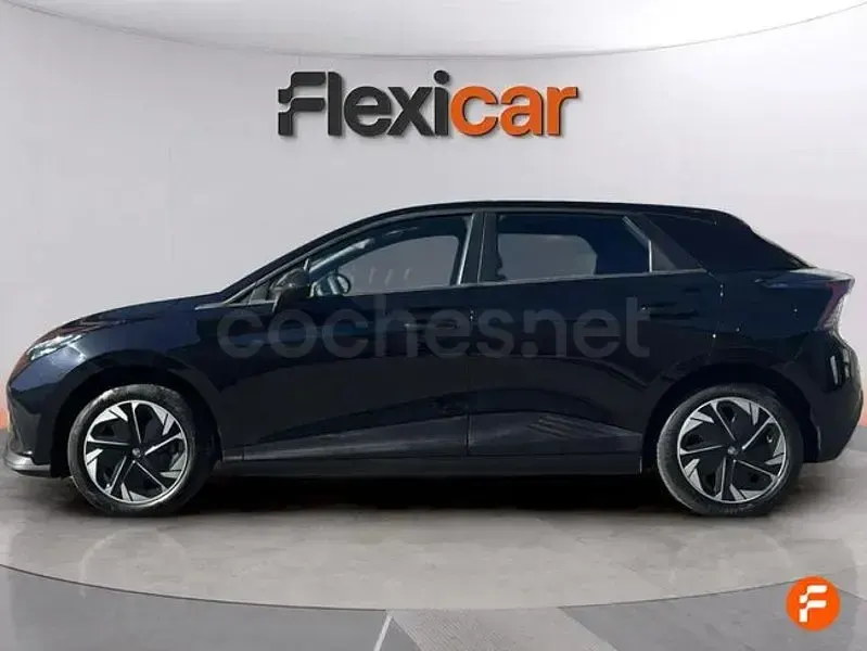 Usado MG MG4 EV 125 kW (170 CV) 2023 Eléctrico Utilitario