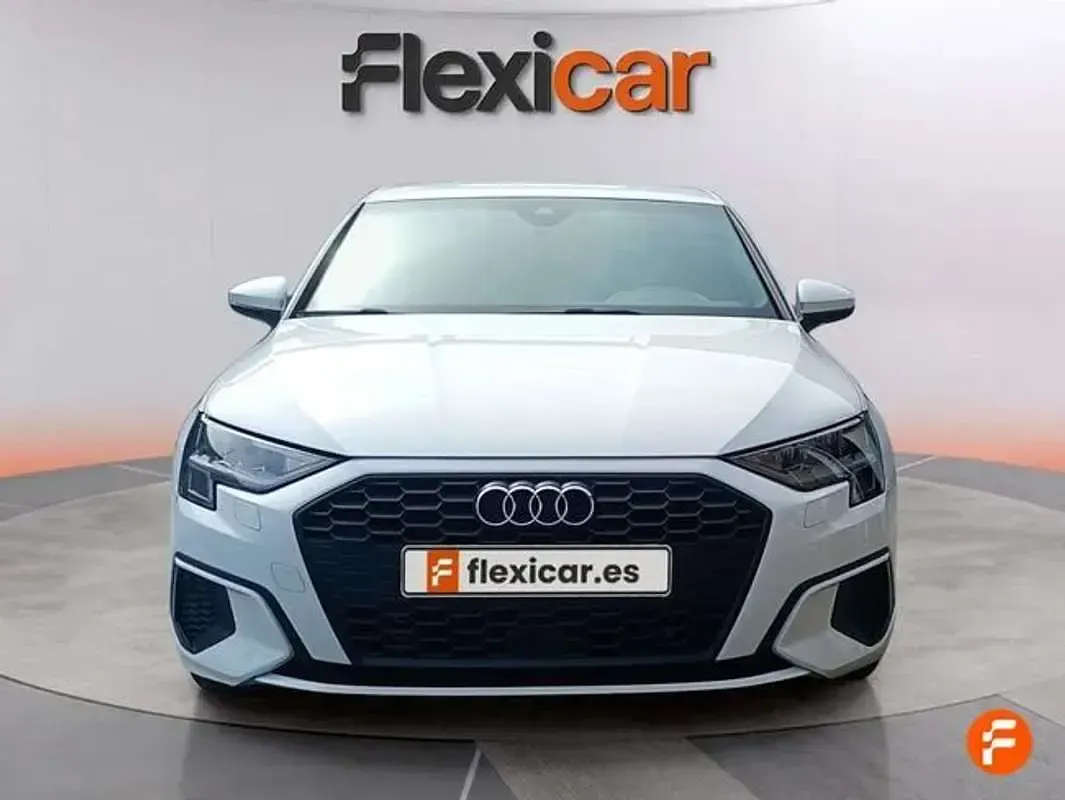 Usado Audi A3 Sportback e-tron 204 CV (150 kW) 2024 Blanco Utilitario