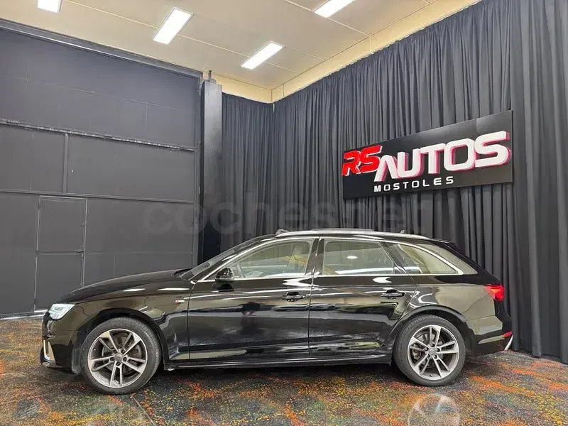 Usado Audi A4 Advanced Plus 150 CV (110 kW) 2019 Negro Familiar