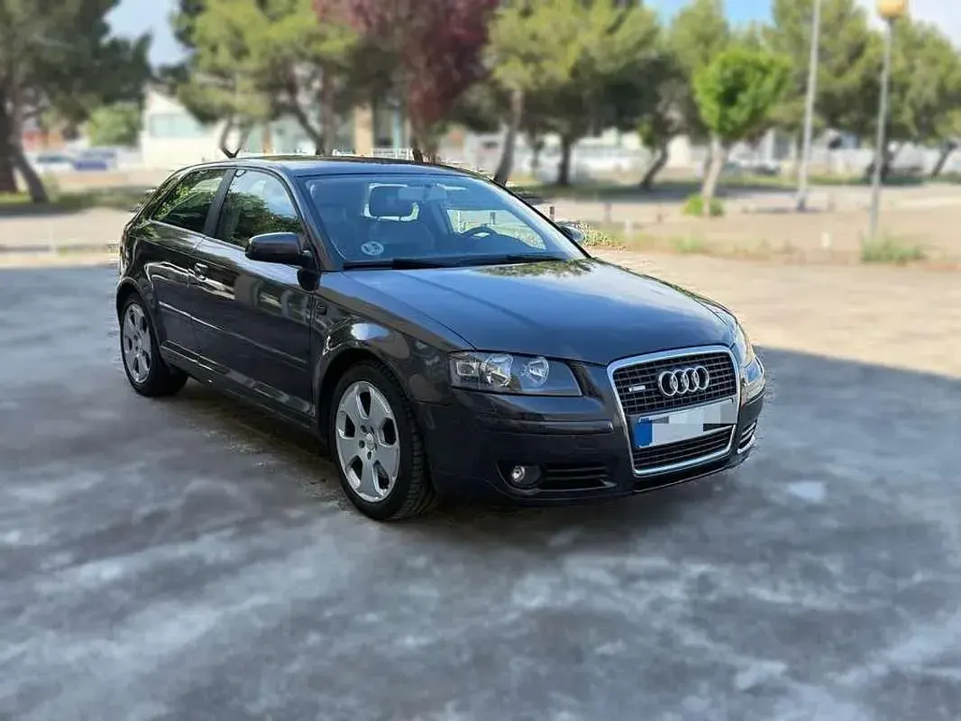 Usado Audi A3 S-Line 170 CV (125 kW) 2007 Negro Utilitario