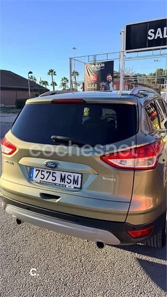 Używany Ford Kuga Titanium 140 KM (102 kW) 2015 Szary SUV