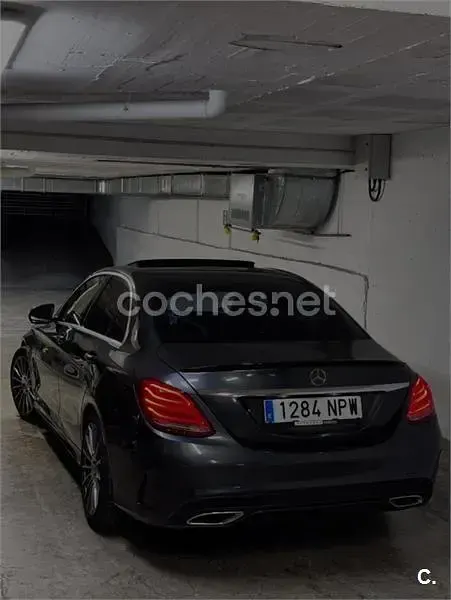 Usado Mercedes C250 204 CV (150 kW) 2015 Gris / plata Berlina