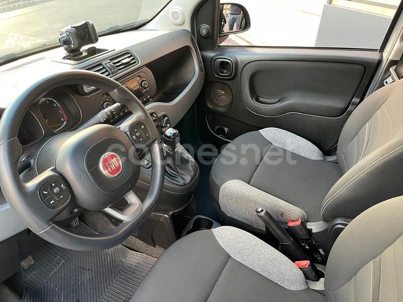 Usado Fiat Panda City Life 70 CV (51 kW) 2022 Gris / plata Berlina