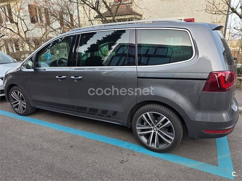 Usado Seat Alhambra Style Plus 184 CV (135 kW) 2017 Gris / plata Monovolumen
