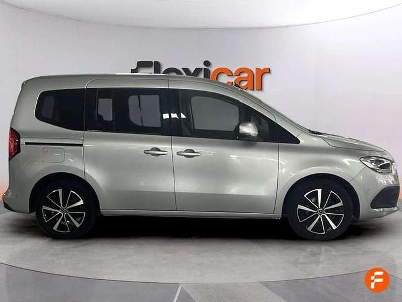 Usado Mercedes 180 116 CV (85 kW) 2023 Gris Berlina