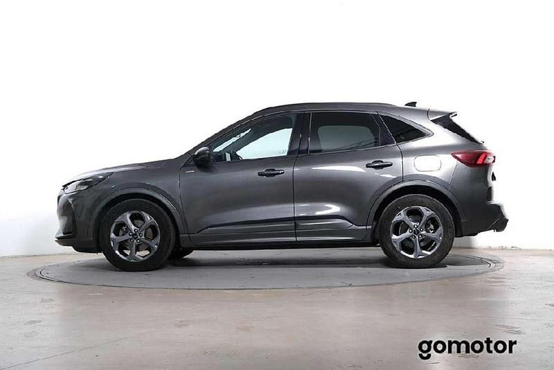 Usado Ford Kuga ST-Line 150 CV (110 kW) 2025 Gris SUV