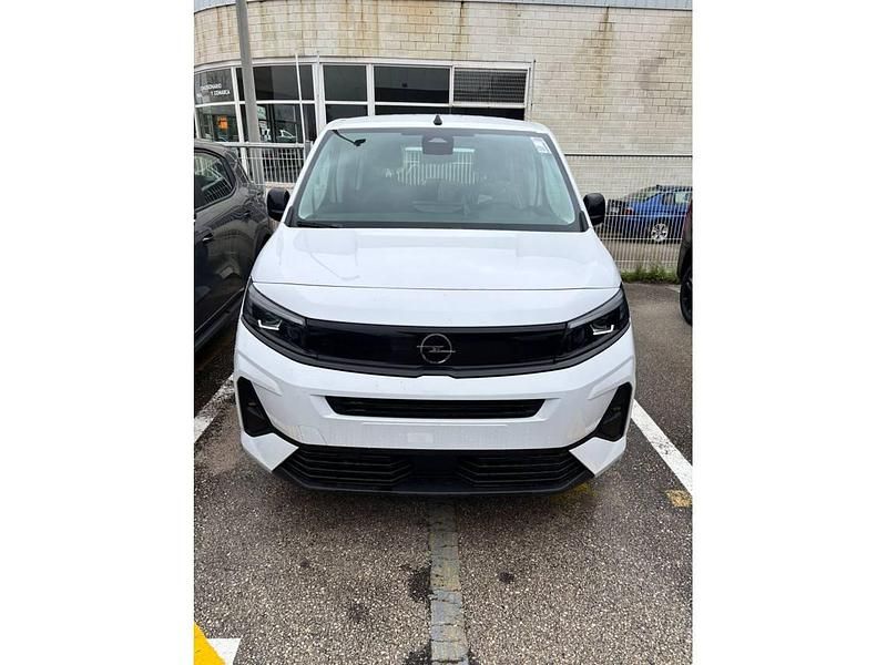 Nuevo Opel Combo S 100 CV (73 kW) 2026 Blanco Monovolumen