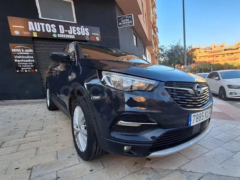 Usado Opel Grandland X Excellence 130 CV (95 kW) 2019 Negro SUV
