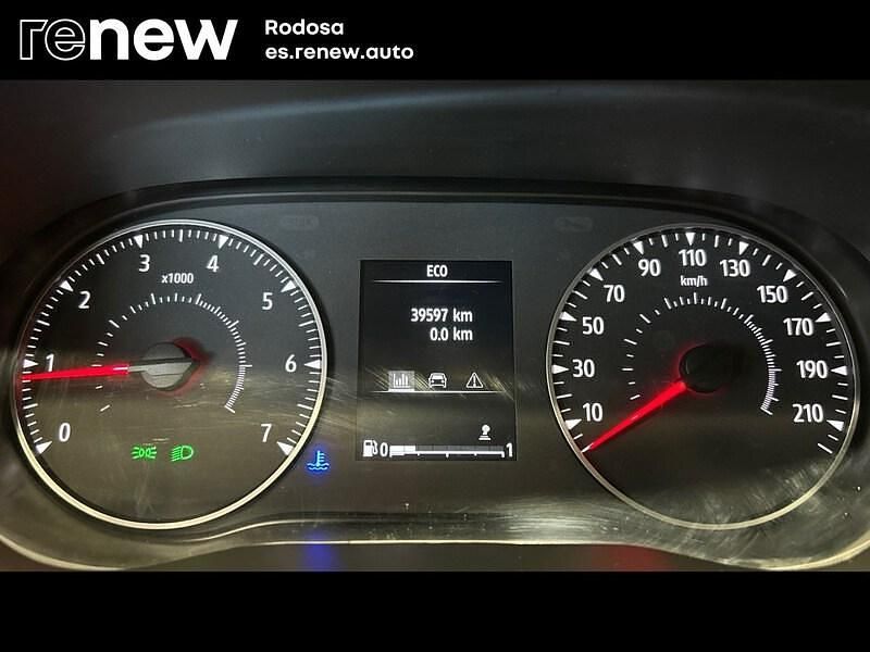 Używany Dacia Sandero Expression 100 KM (73 kW) 2023 Szary Sedan/Limuzyna