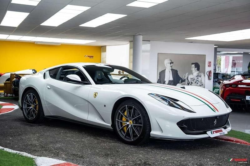 Usado Ferrari 812 800 CV (588 kW) 2019 Blanco Coupe