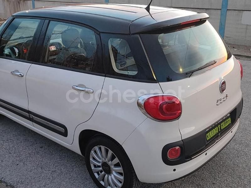 Usado Fiat 500L Lounge 95 CV (69 kW) 2016 Blanco Monovolumen