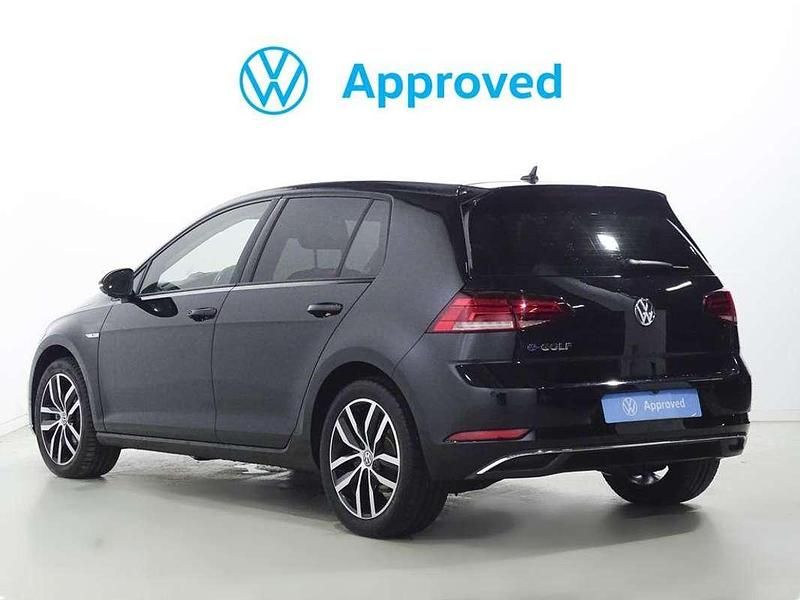 Usado VW e-Golf 100 kW (136 CV) 2020 Negro Utilitario