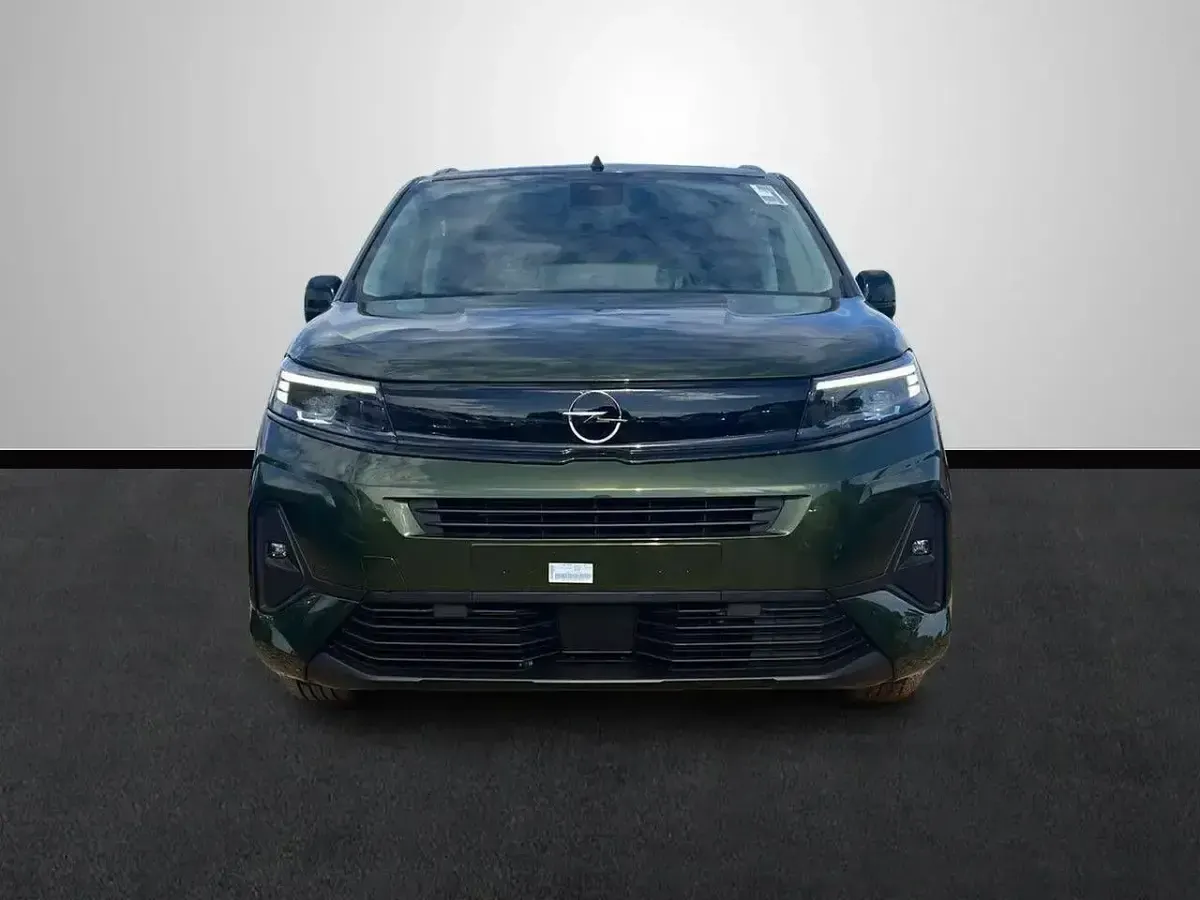 Nuevo Opel Combo S 100 CV (73 kW) 2025 Verde Monovolumen