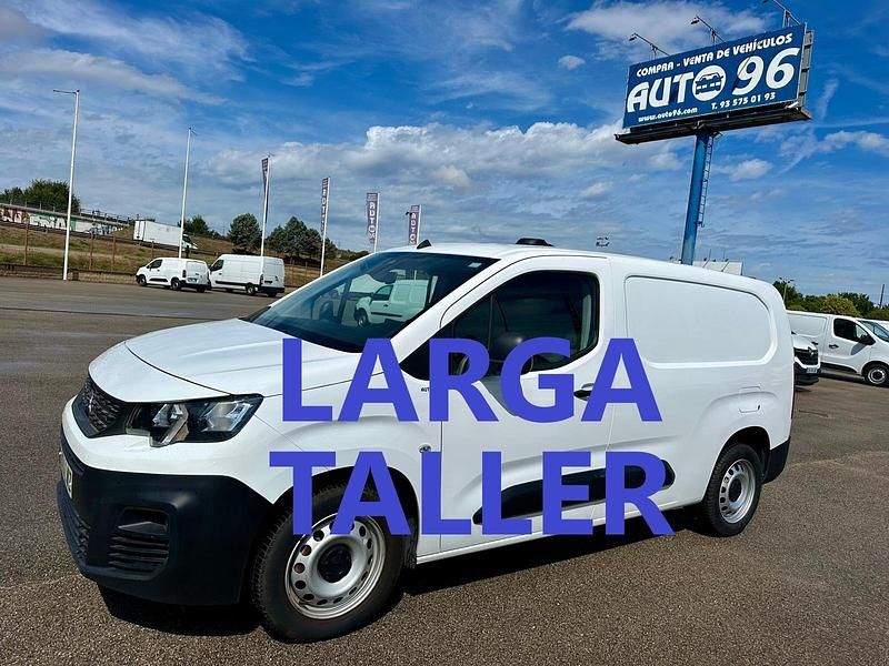 Usado Peugeot Partner 100 CV (73 kW) 2022 Blanco Monovolumen