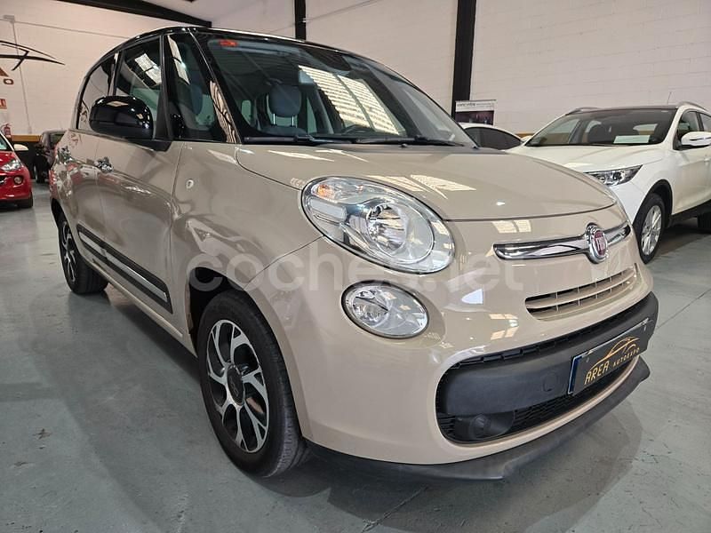 Usado Fiat 500L Lounge 95 CV (69 kW) 2016 Beige Monovolumen