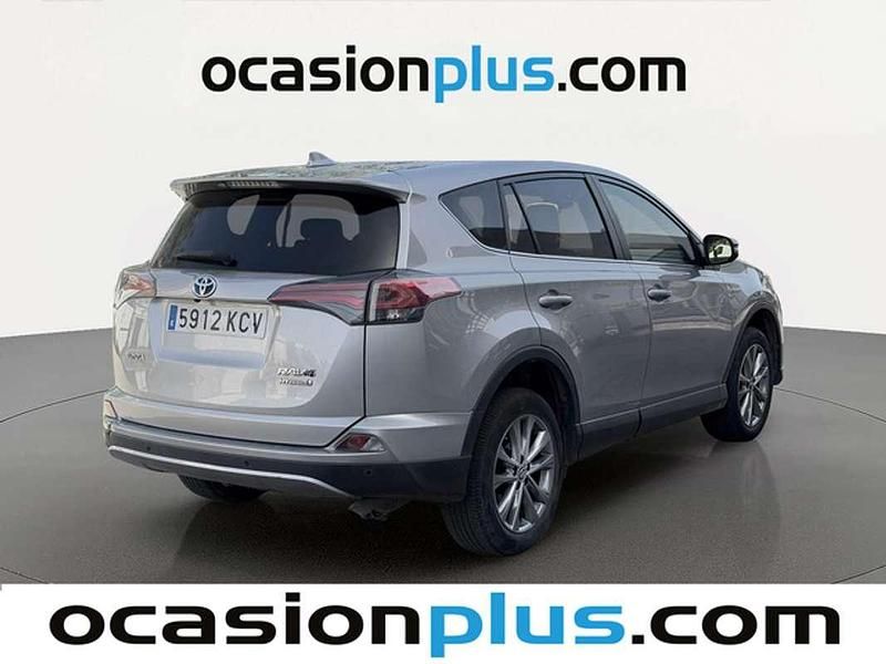 Usado Toyota RAV4 Hybrid Executive 197 CV (144 kW) 2017 Plateado SUV