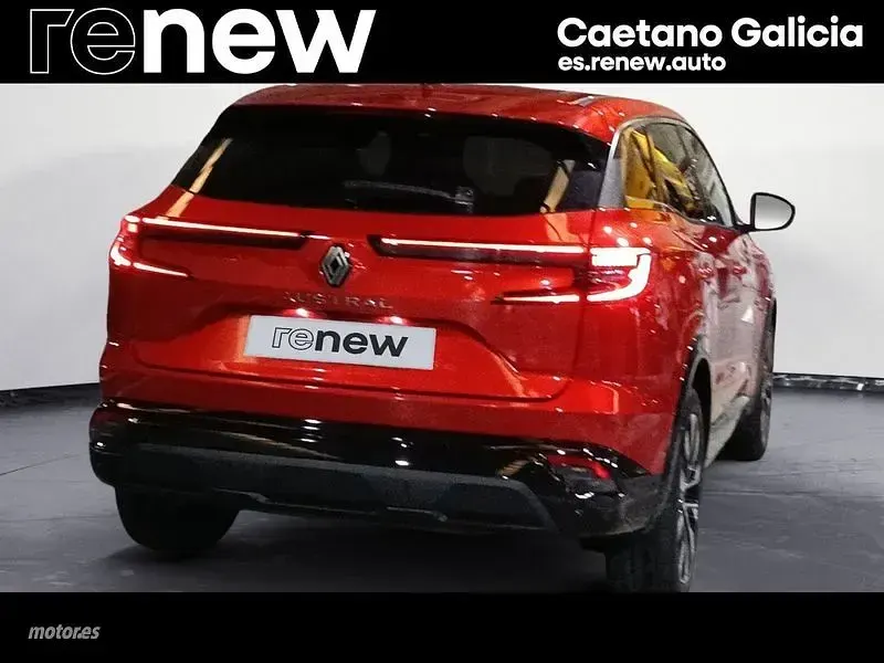 Usado Renault Austral Techno 140 CV (102 kW) 2022 Rojo SUV