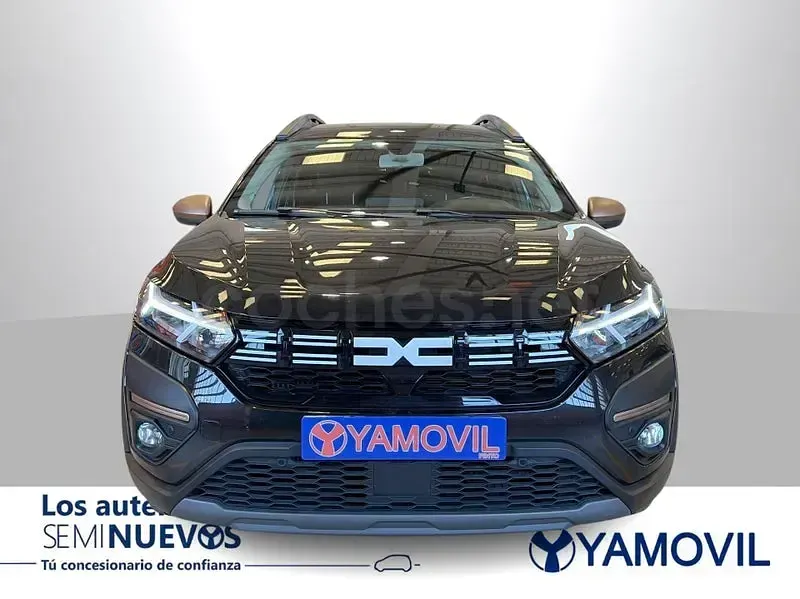 Usado Dacia Jogger Extreme 100 CV (73 kW) 2023 Negro Monovolumen