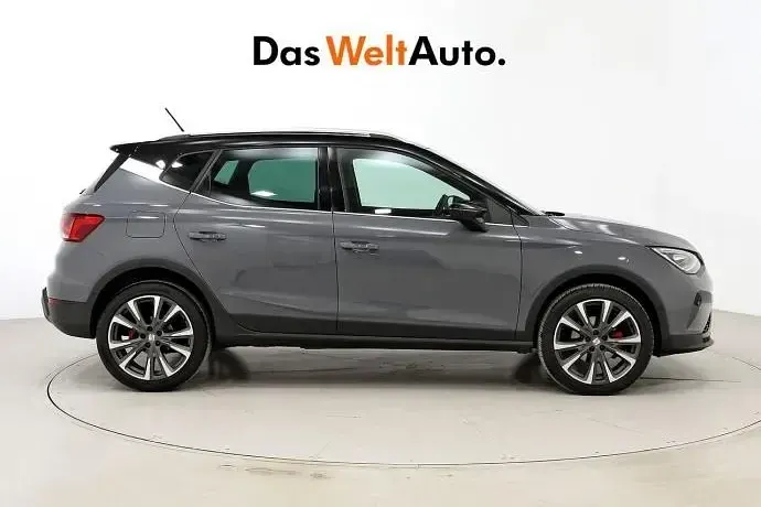 Usado Seat Arona FR 115 CV (84 kW) 2025 SUV