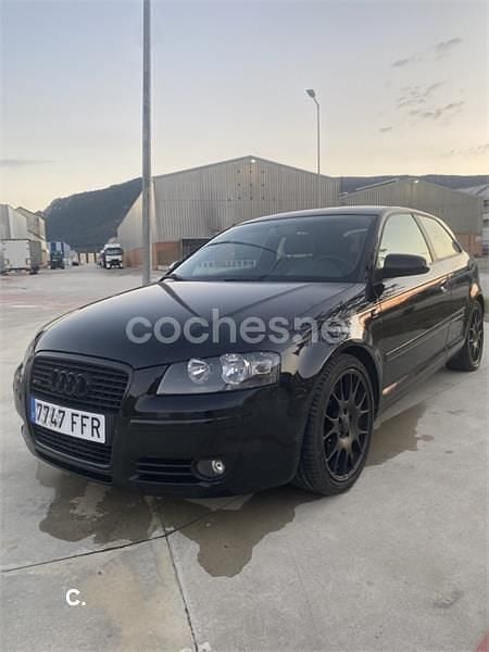 Negro Usado 2006 Audi A3 Ambition Berlina | 3700 € (Super precio) - Imagen 1/4