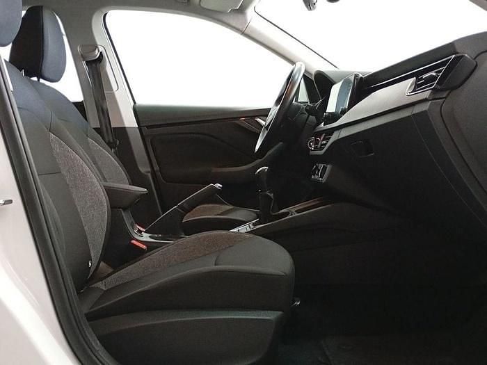 Usado Skoda Kamiq Active 95 CV (69 kW) 2022 Blanco SUV