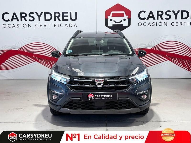 Usado Dacia Jogger Extreme 110 CV (80 kW) 2022 Gris / plata Monovolumen