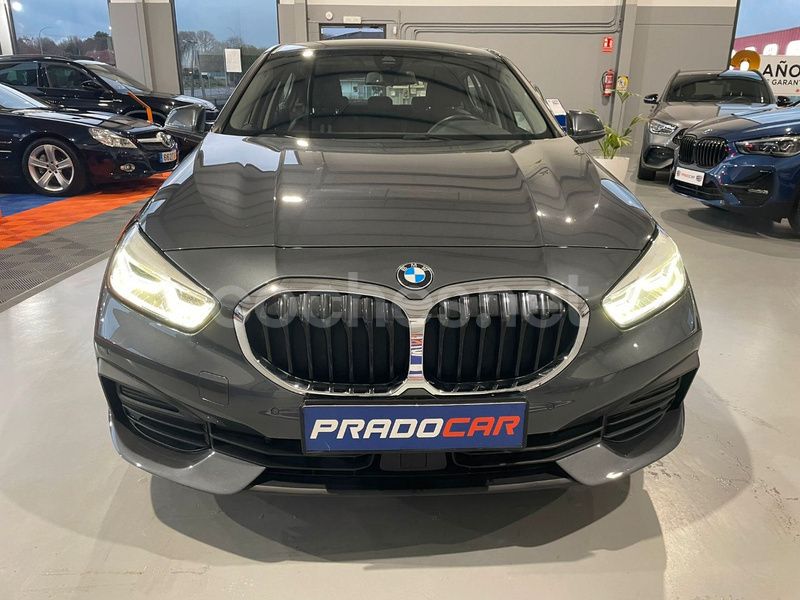 Usado BMW 116 116 CV (85 kW) 2020 Gris / plata Utilitario