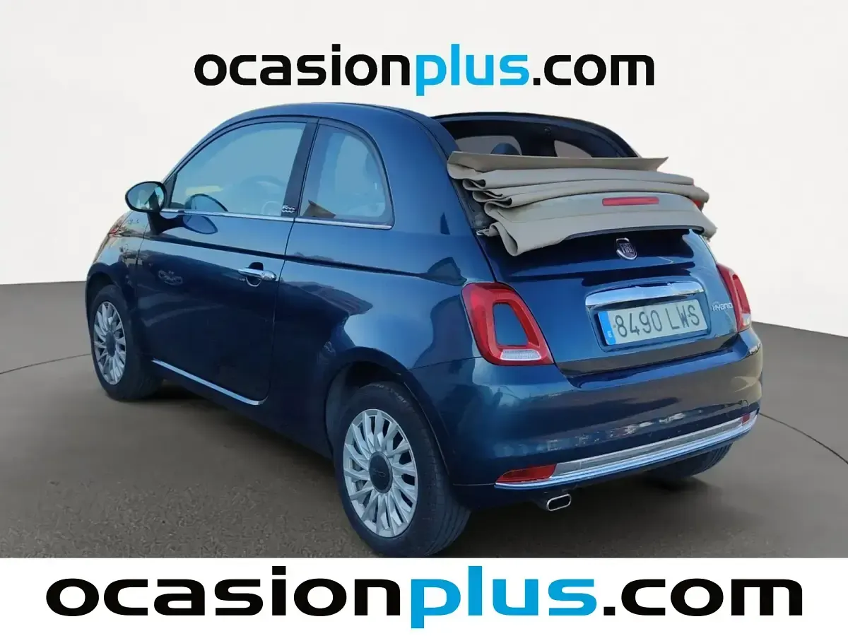 Usado Fiat 500 Dolcevita 70 CV (51 kW) 2022 Azul Descapotable