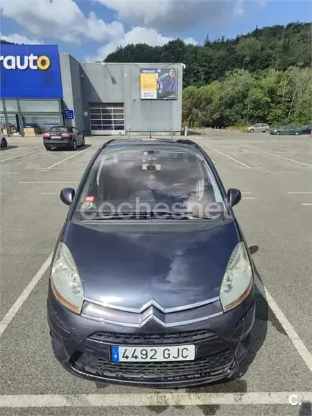 Usado Citroën C4 Picasso 110 CV (80 kW) 2008 Violeta / lila Monovolumen