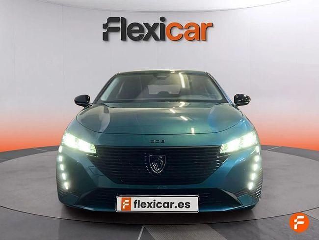 Usado Peugeot 308 Allure 131 CV (96 kW) 2022 Verde Berlina