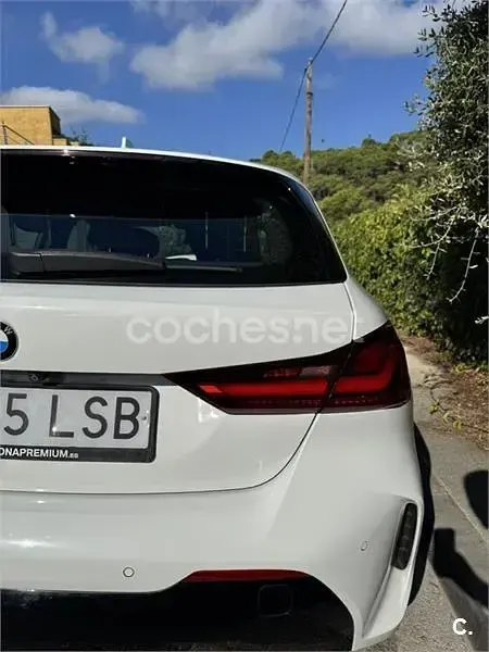 Usado BMW 118 136 CV (100 kW) 2021 Blanco Berlina