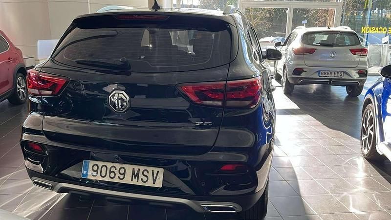 Usado MG ZS Comfort 106 CV (77 kW) 2024 SUV