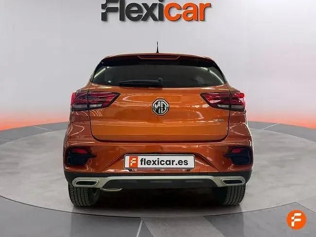 Usado MG ZS Luxury 111 HP (81 kW) 2023 Laranja SUV